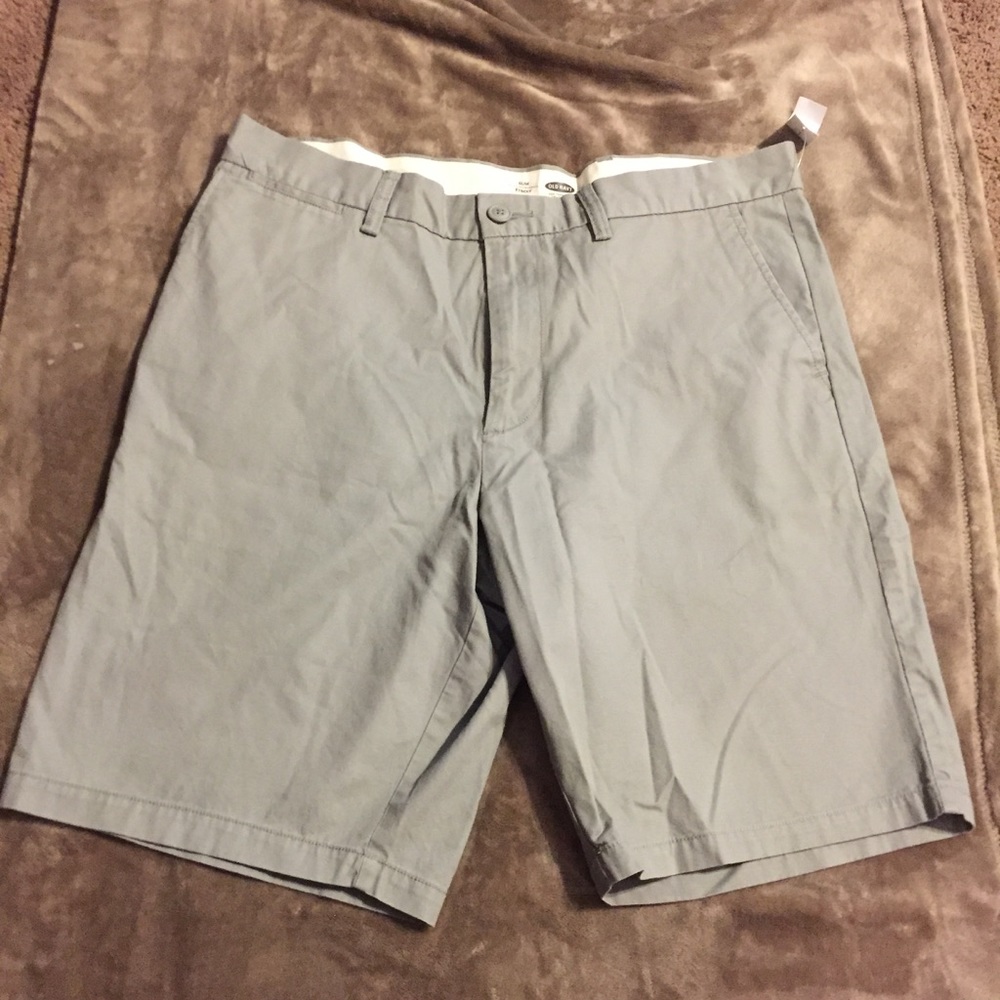 Men's Grey Old Navy Shorts - size 36