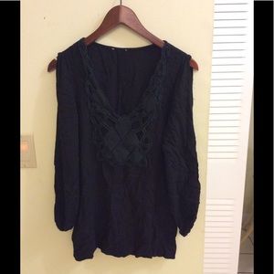 Black open sleeve tunic top