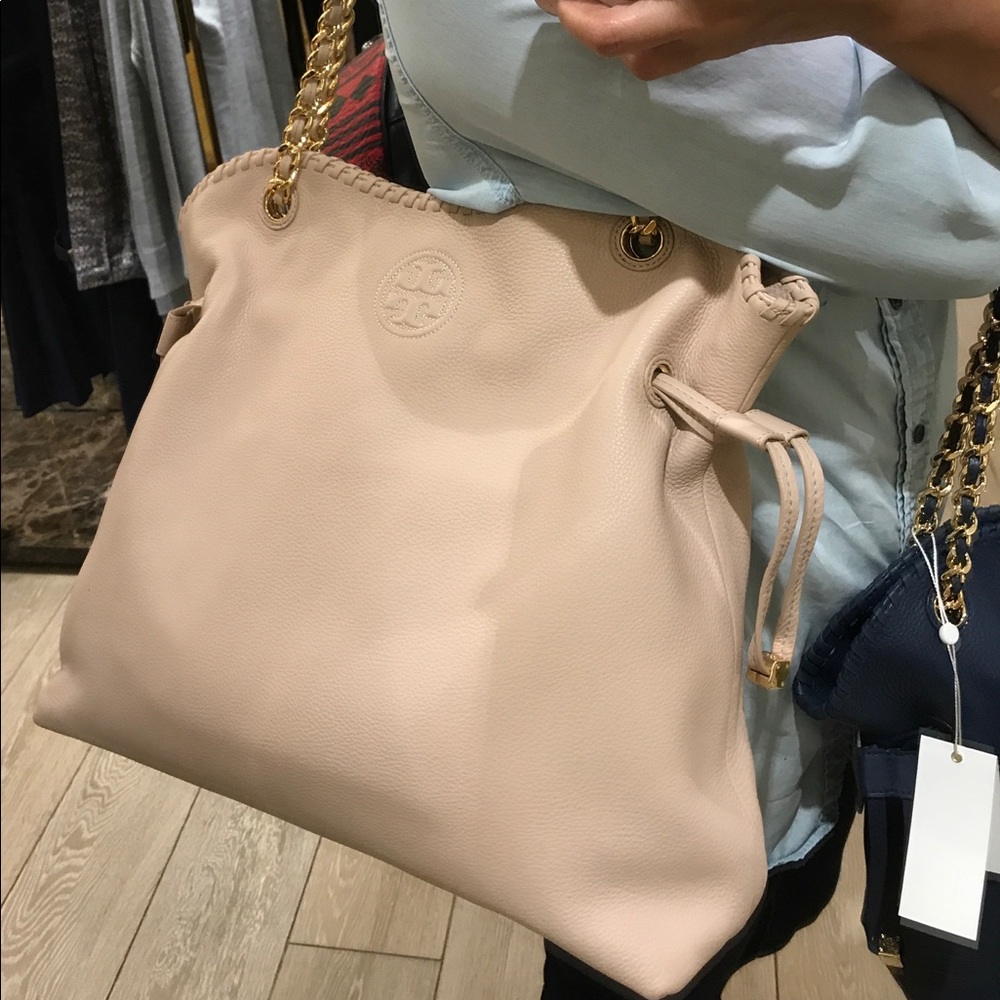 NWT Tory Burch Light Oak Leather Shoulder Handbag - Picture 4 of 7