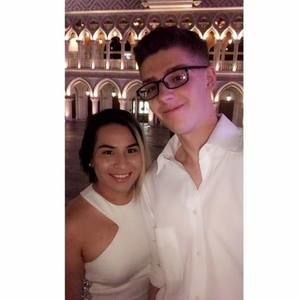 Meet your Posher, Karla