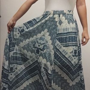 Abercrombie & Fitch Maura Maxi Skirt