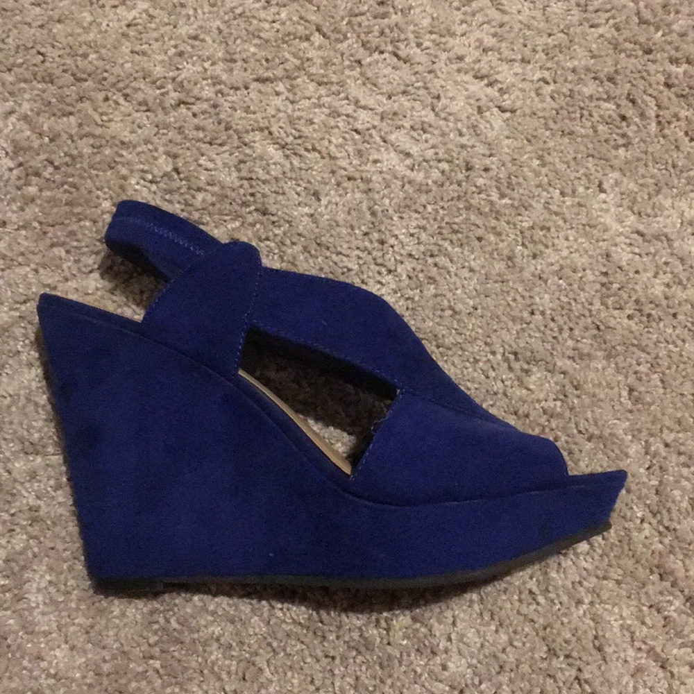 9 West Cobalt Wedges