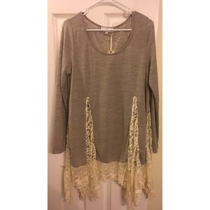 NWT Lace Trim Tunic