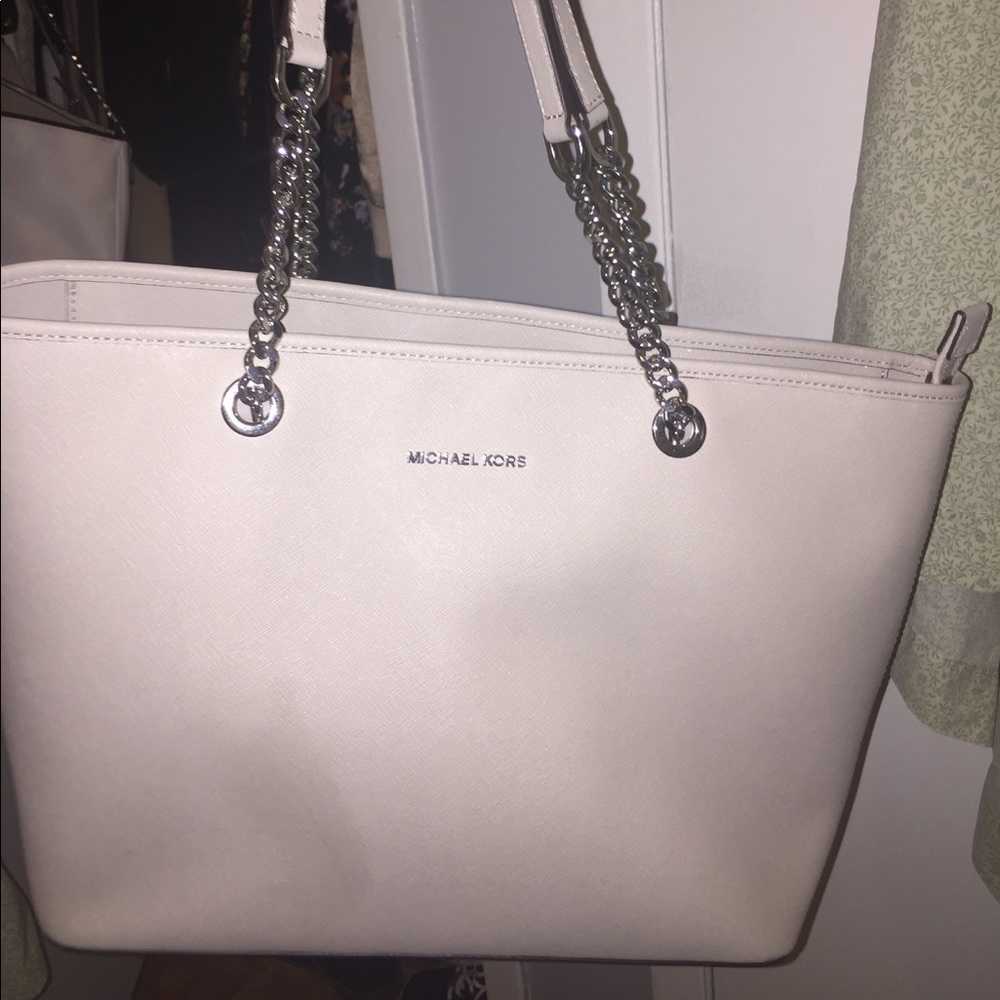 New!! Michael kors bag