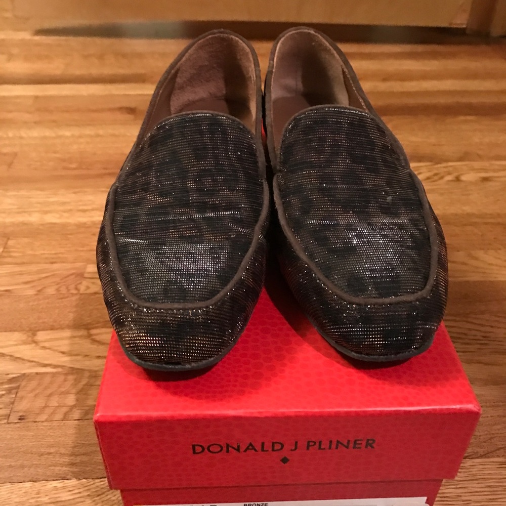 Donald Pliner Leopard Loafer flat