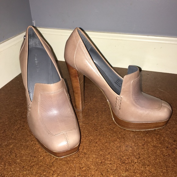 Calvin Klein heels size 8. - Picture 1 of 1