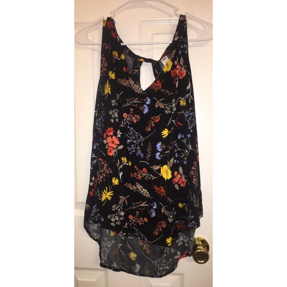 NWOT Old Navy Floral Tank Top