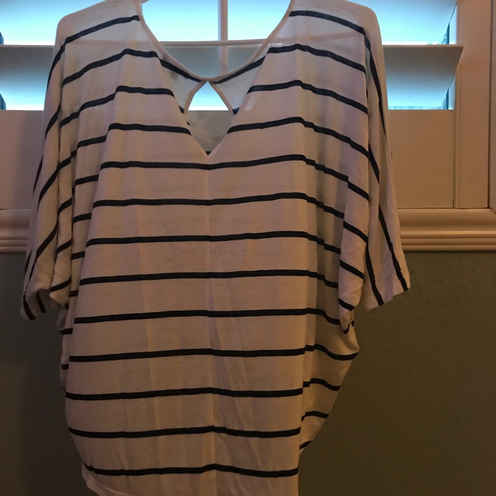 Small P white and black stripe dolman sleeve