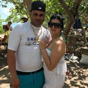 Meet your Posher, Luis miguel