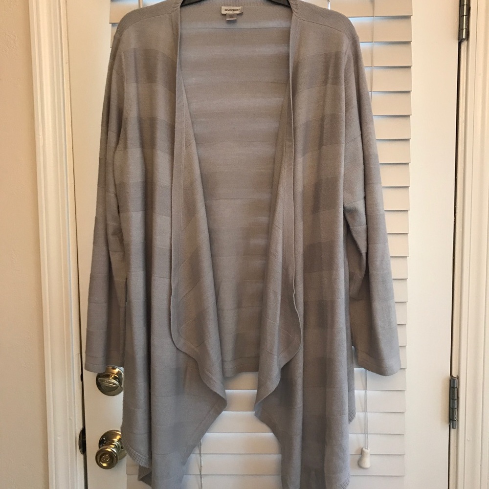 Grey sweater