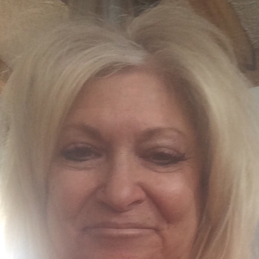 Meet your Posher, Diana