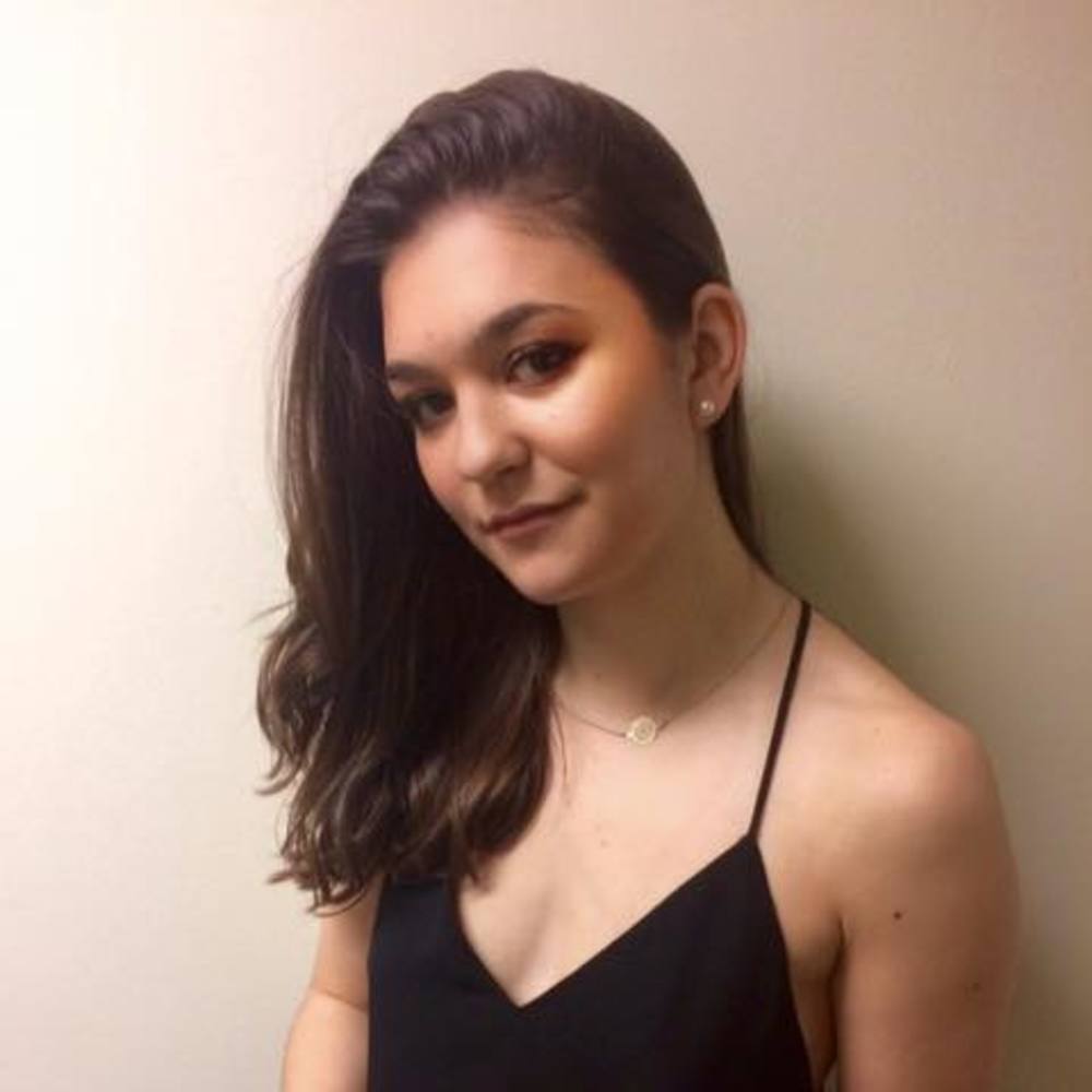 Meet your Posher, Stephanie