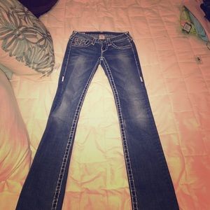 True Religion white stitched, Straight Legged 24