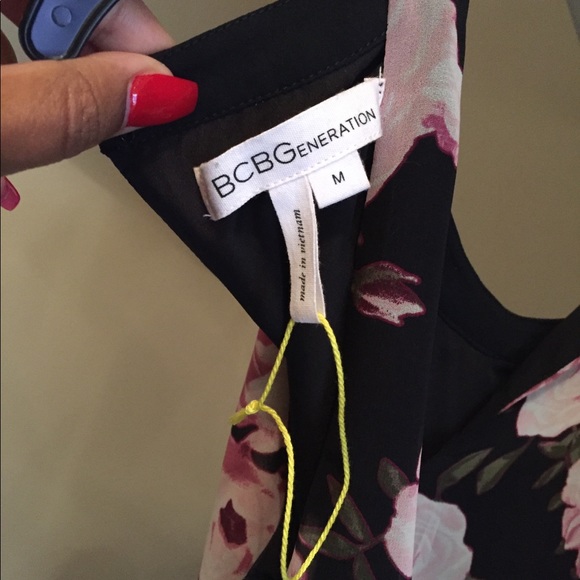 👗BCBGeneration dress - Picture 2 of 8