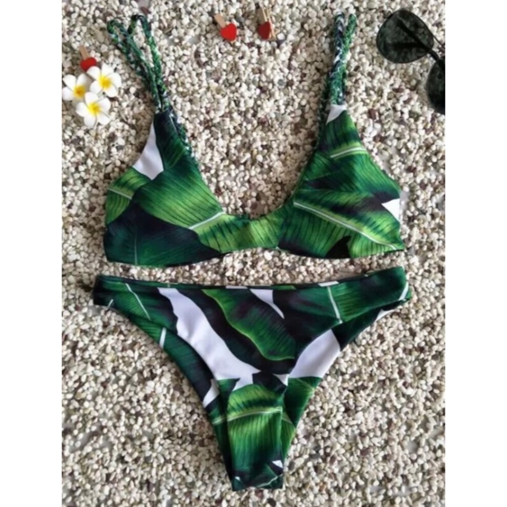 🆕 super cute leafy print bikini swimsuit