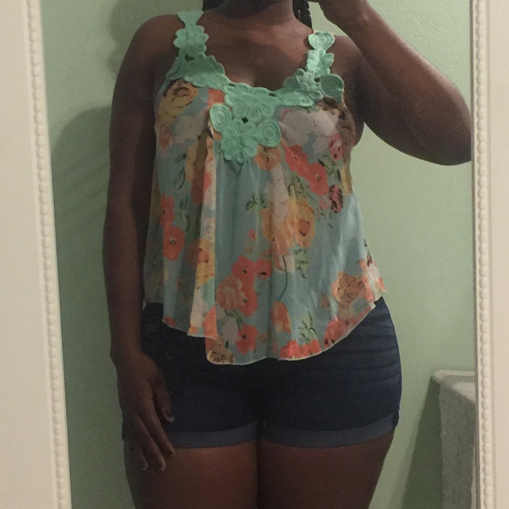 Floral top
