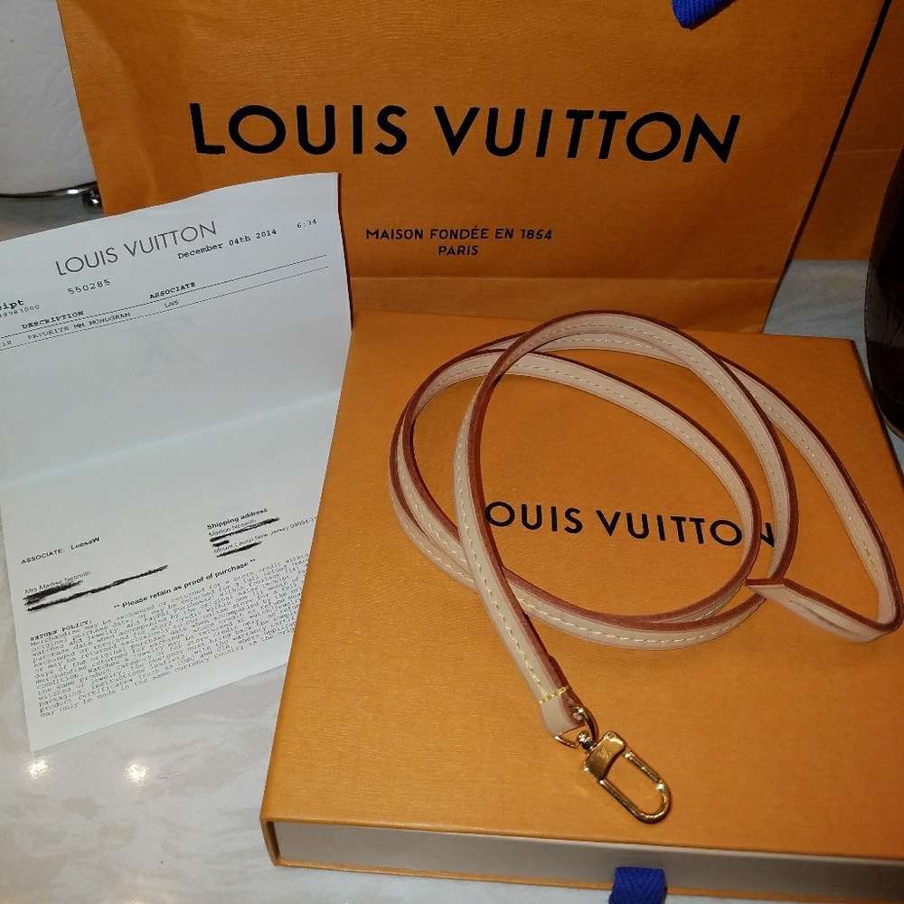 *sold* Authentic Louis Vuitton Favorite Strap