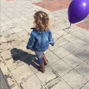 Meet your Posher, Elizabeth