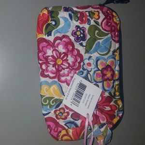NWT Vera Bradley Small Cosmetic Case Hope Garden