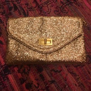 Aldo clutch/ purse. Gold Glitter! NYE accessory🎉