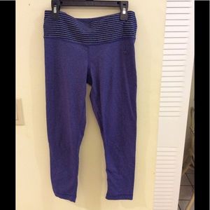 Athletic leggings
