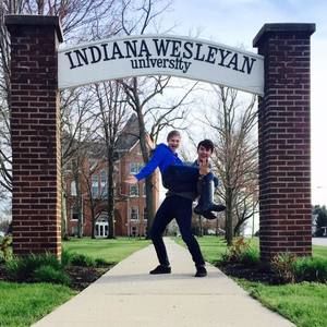 Meet your Posher, Kendra