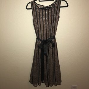 Intricate Beautiful Professional Dress Size 6