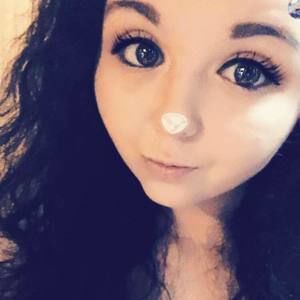 Meet your Posher, Stacy