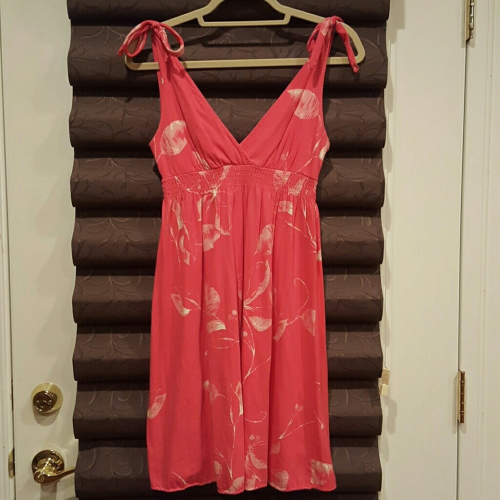 AE coral floral dress!