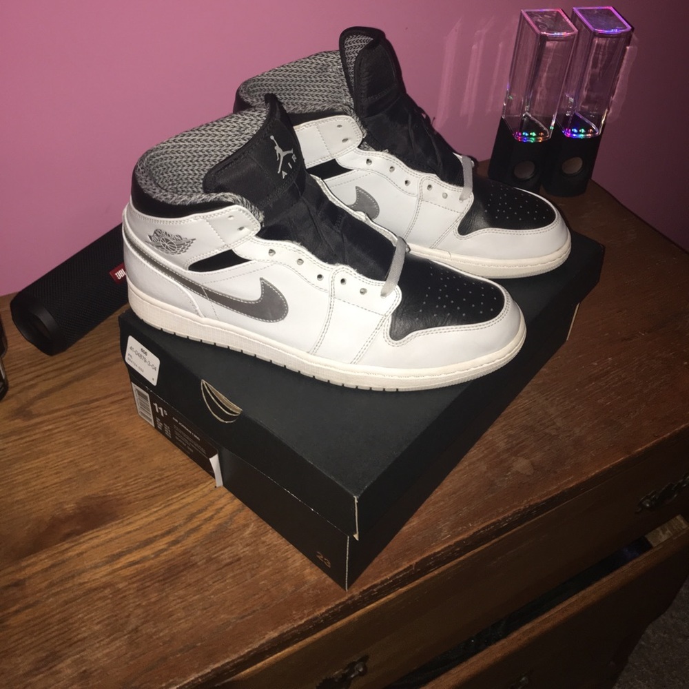 Air Jordan 1