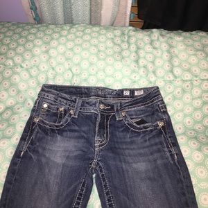 Miss Me Jeans. Size 27.