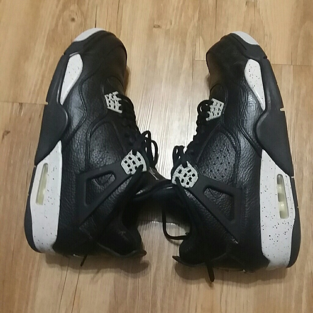 Jordan 4 Retro (Oreo)