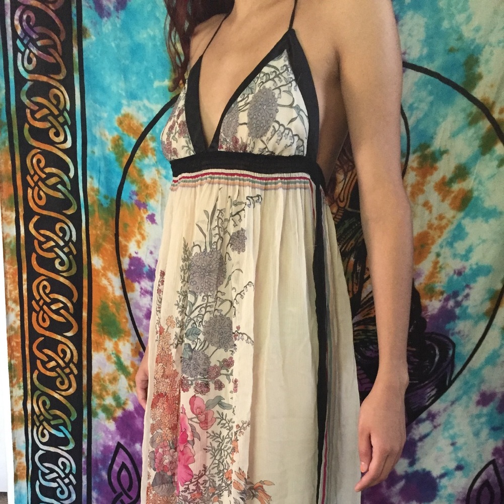 Flowy silk flower maxi dress