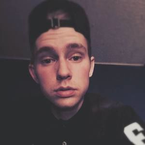 Meet your Posher, Evan