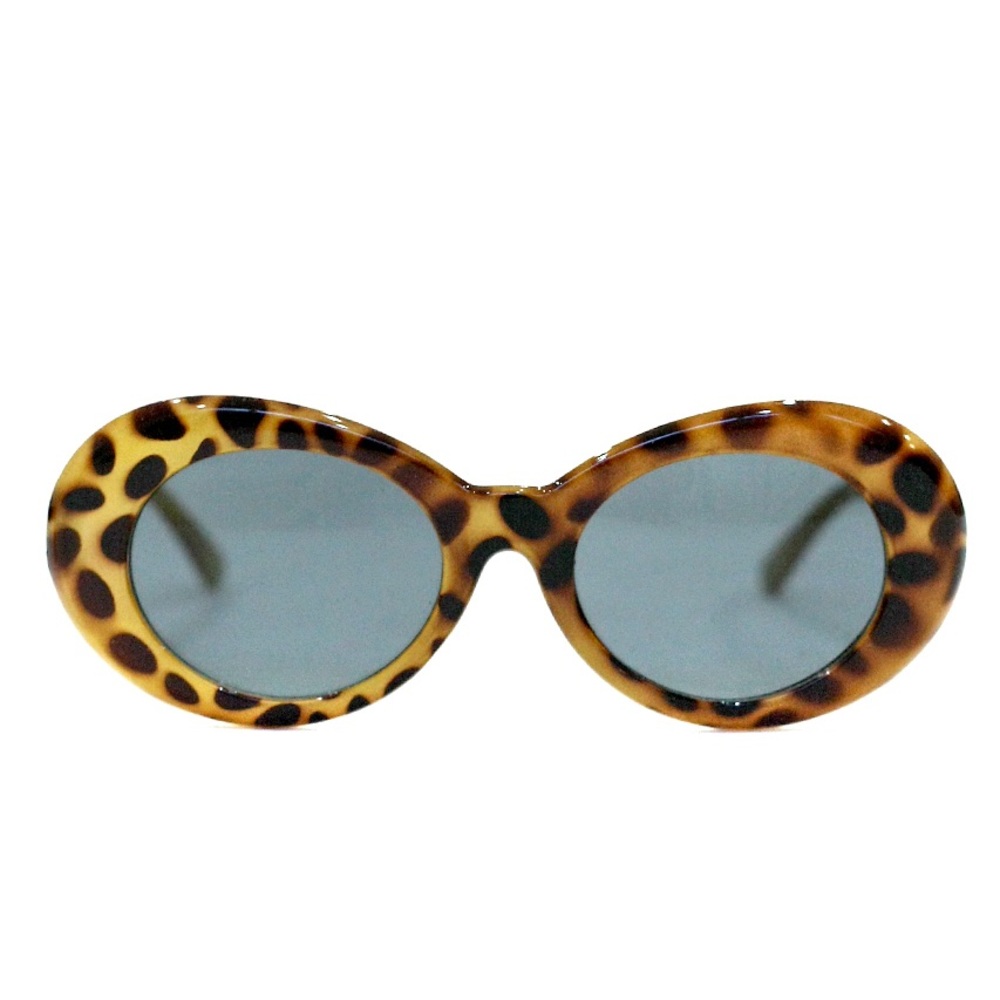 Vintage tortoise framed glasses