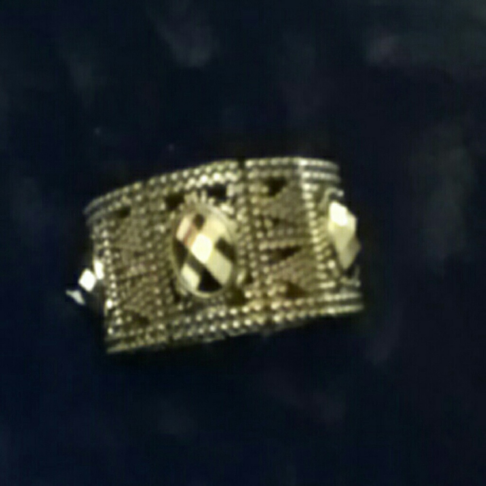 Cuff bracelet - Picture 2 of 2