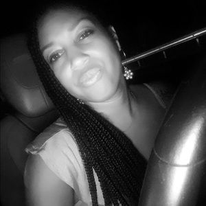 Meet your Posher, Danyell