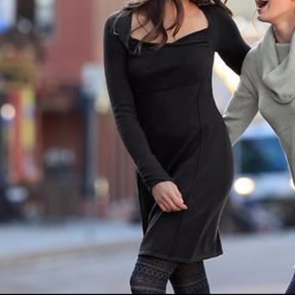 Athleta Dresses & Skirts - Athleta Hot Toddy Sweater Dress S
