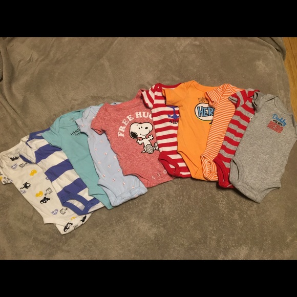 Newborn Clothes! - Picture 1 of 3