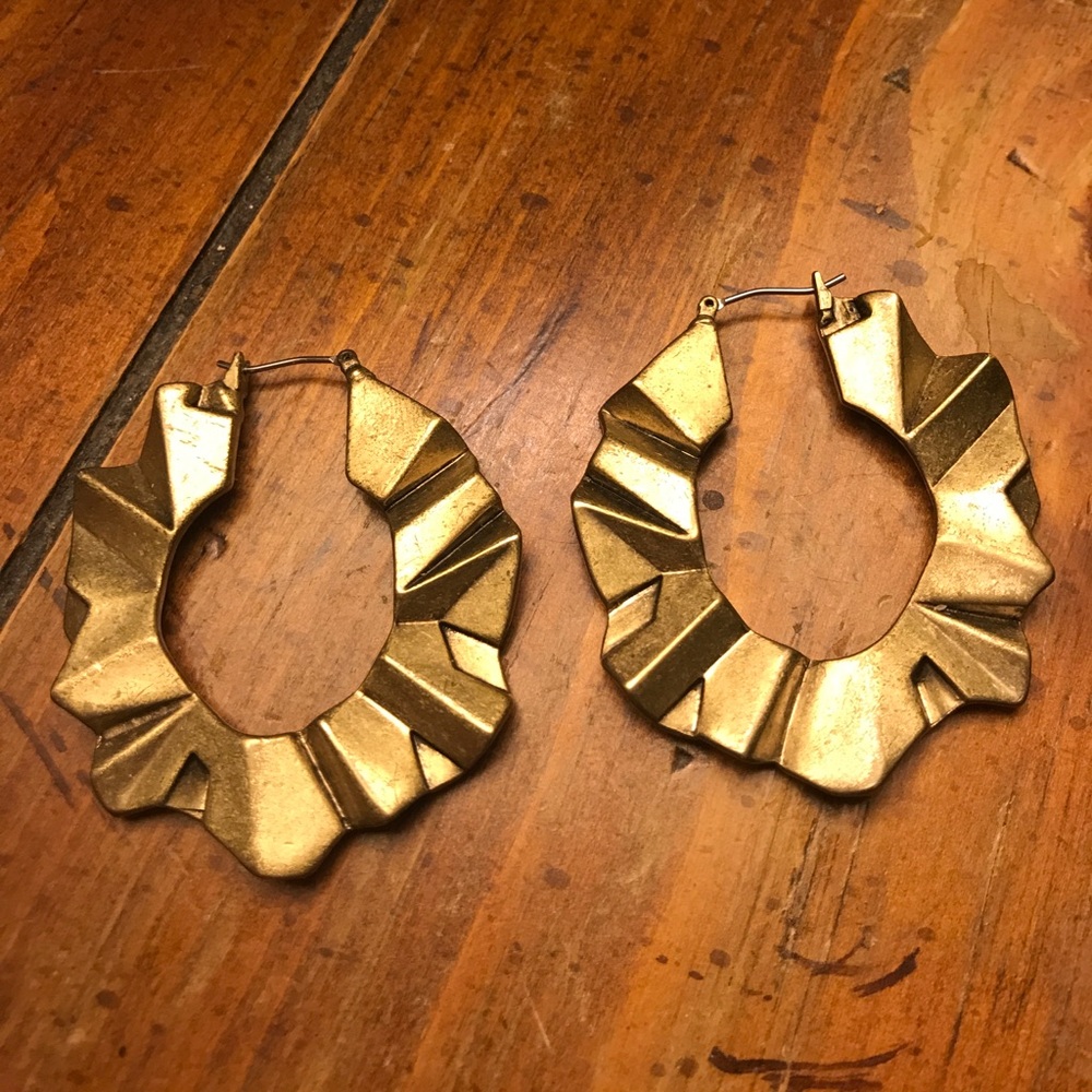 Matte gold earrings