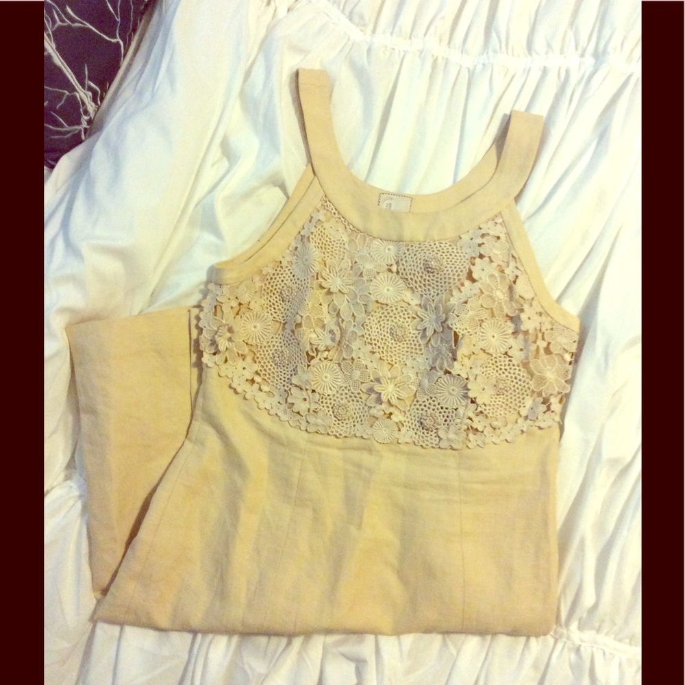 EUC Anthropologie dress with floral detailing