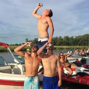 Meet your Posher, Dylan