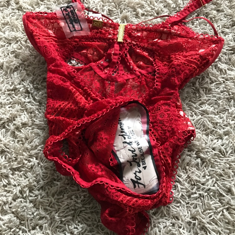 New For Love & Lemons Etienne Lace Bodysuit - Picture 7 of 7