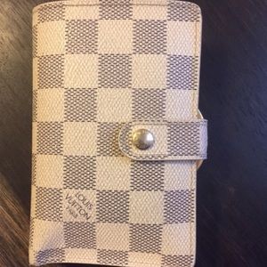 Louis Vuitton 💯 Authentic