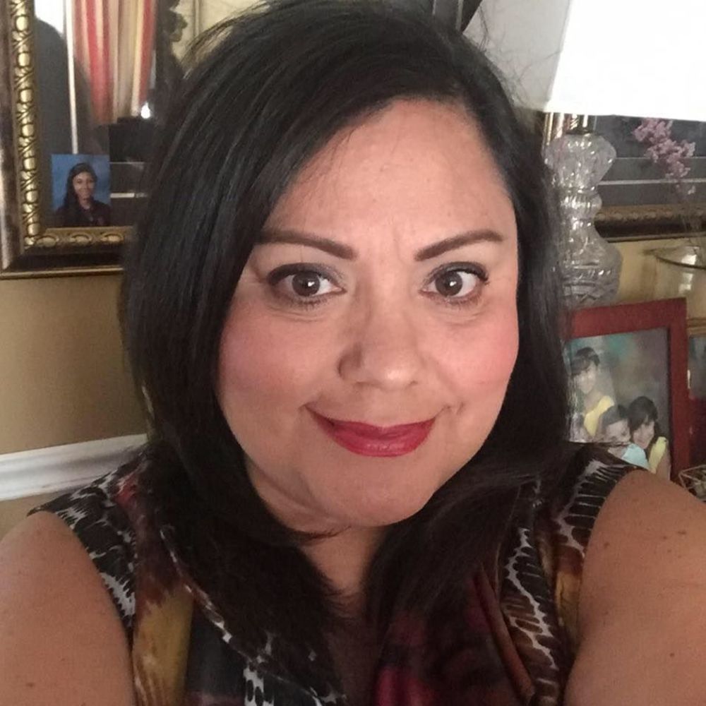 Meet your Posher, Lorena