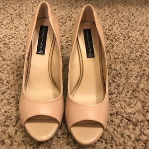 Steve Madden Nude Pumps