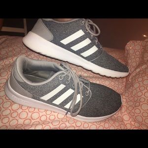 Adidas cloud foam tennis shoes