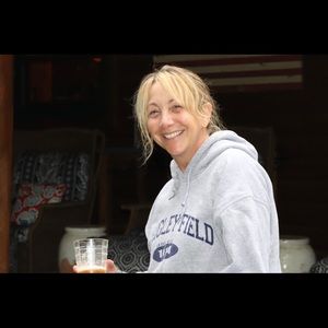 Meet your Posher, Sharon