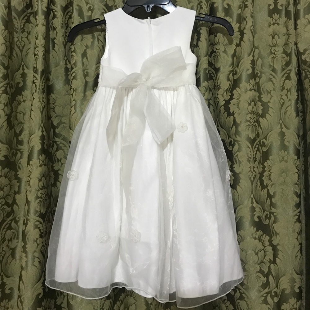FINAL PRICE REDUCTION ❗️Little girl dress❗️