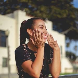 Meet your Posher, Jo